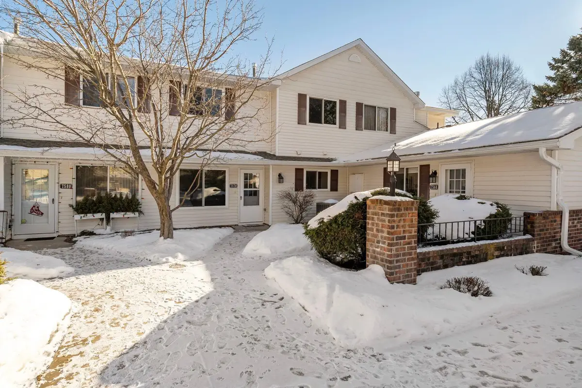 7570 15th Street Lane N, Oakdale, MN 55128 - Image #1