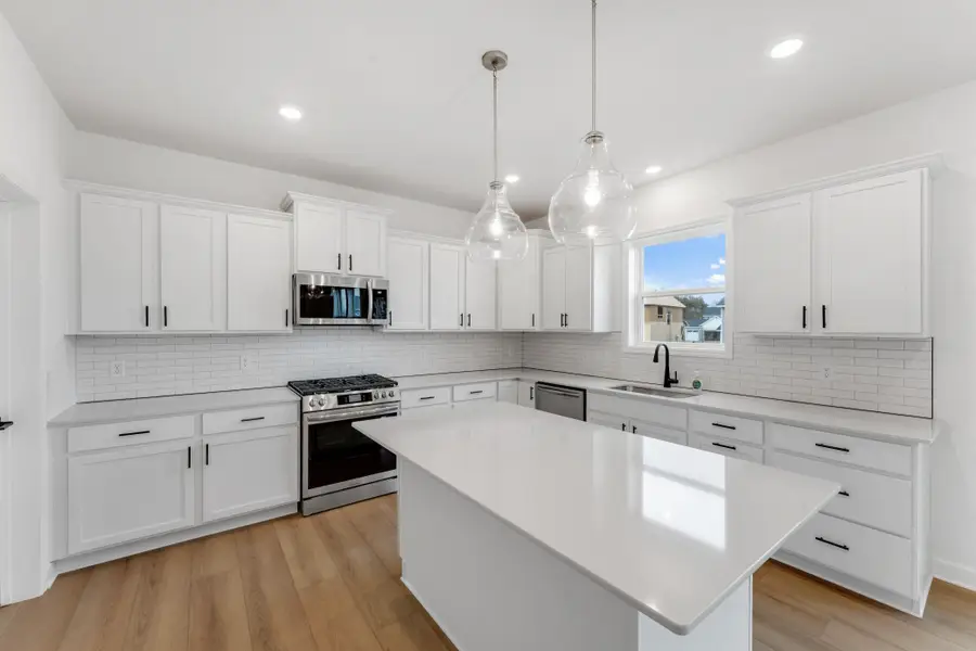 7551 Upper 42nd Street N, Oakdale, MN 55128 - Image #2