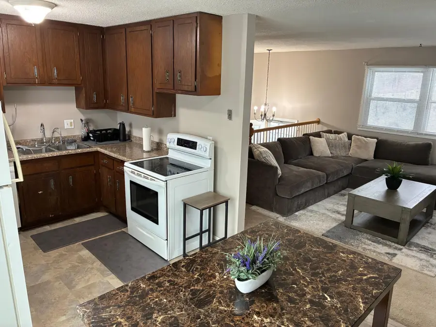 1145 Case Avenue, Saint Paul, MN 55106 - Image #3