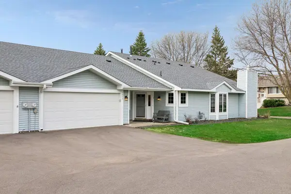 1275 Hilo Avenue N, Saint Paul, MN 55128
