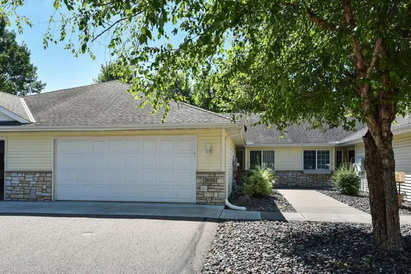 5651 Lambert Avenue Ne, Albertville, MN 55301