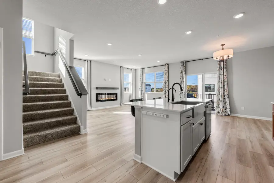 10244 Birchwood Circle, Chaska, MN 55318 - Image #3