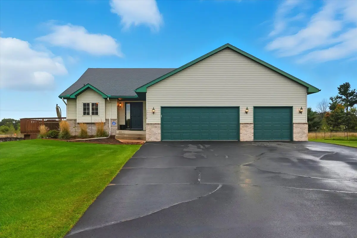 23588 Baltimore Street Ne, Bethel, MN 55005 - Image #1