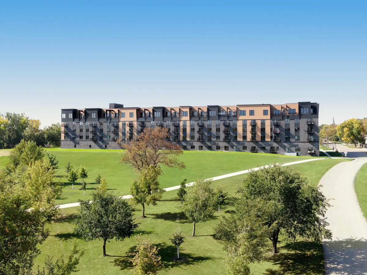 505 Oak Street N #502, Fargo, ND 58102 - Image #1