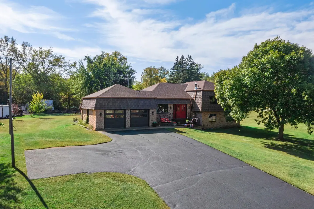 7991 Isaak Avenue Nw, Annandale, MN 55302 - Image #1