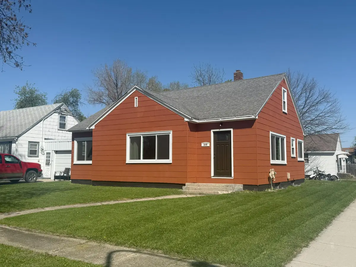 309 3rd Avenue E, Ada, MN 56510 - Image #1