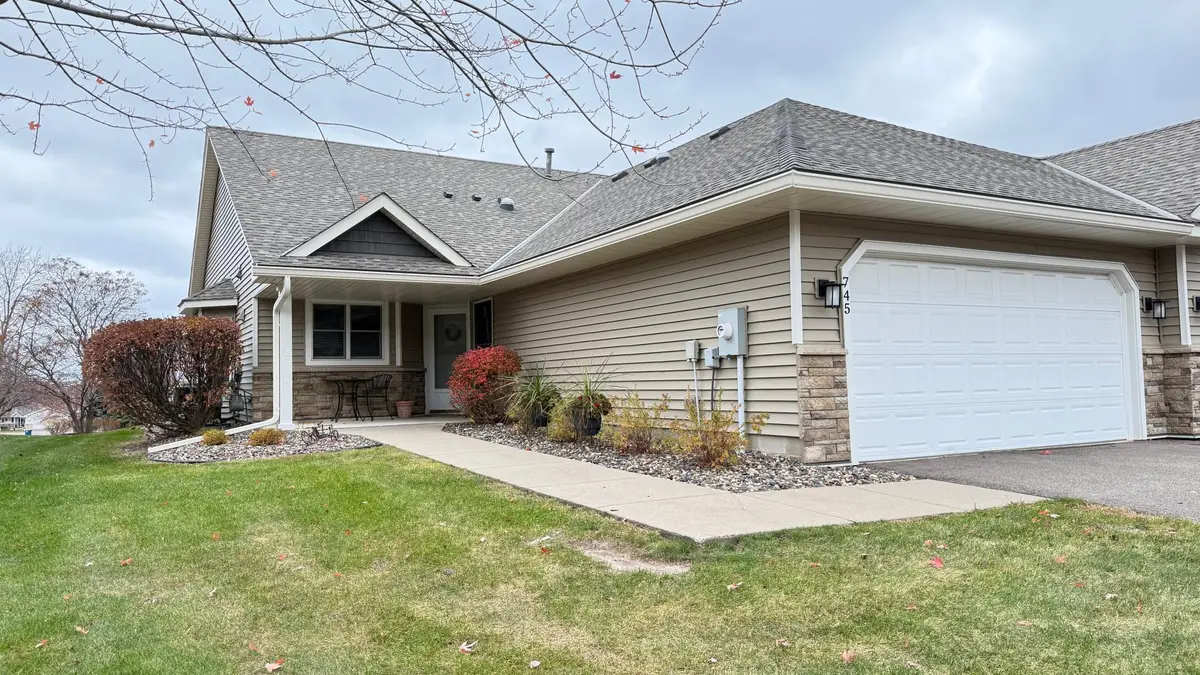 745 Echo Shores Court, Mahtomedi, MN 55115 - #1