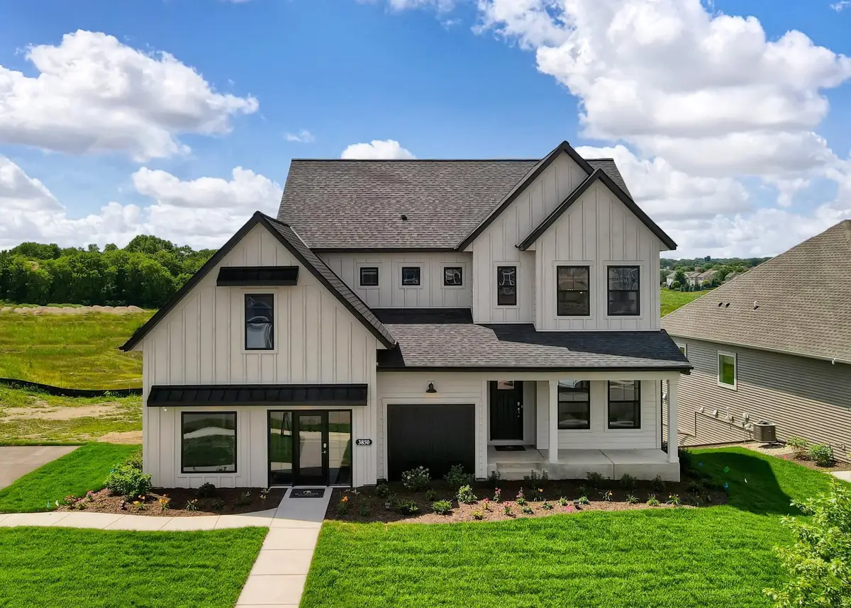 3850 Thrush Street, Shakopee, MN 55379 - Image #1