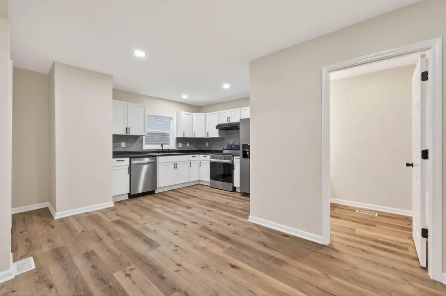 1216 County Road C E, Saint Paul, MN 55109 - Image #3