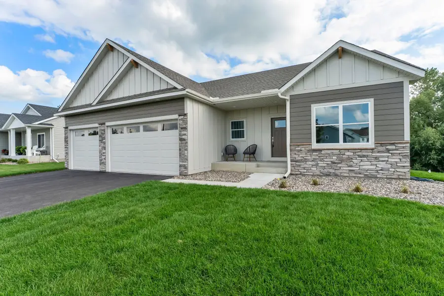 521 Sienna Drive, Watertown, MN 55388 - Image #2