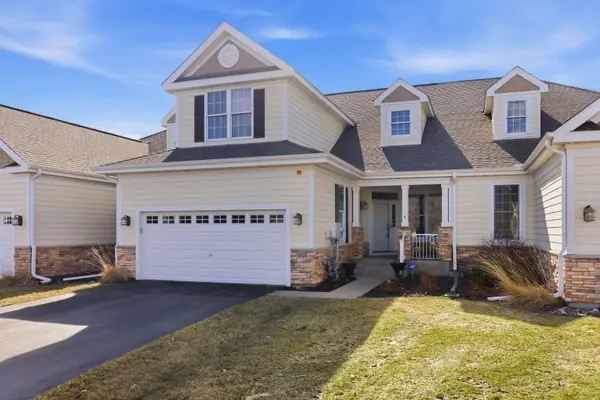 4834 Steeplechase Circle, Eagan, MN 55122