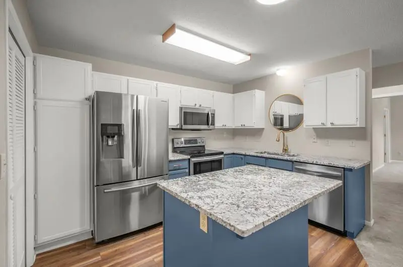 861 Sunrise Drive, Woodbury, MN 55125 - Image #3