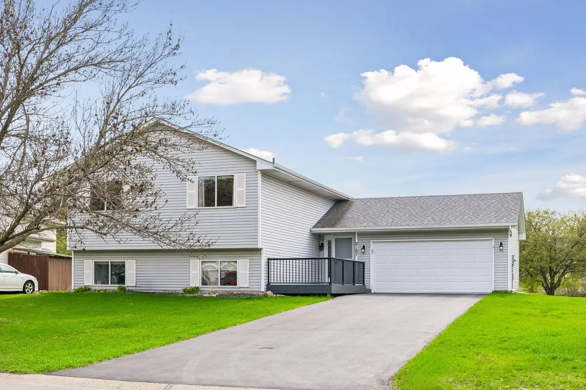2187 Grimm Road, Chaska, MN 55318 - #1