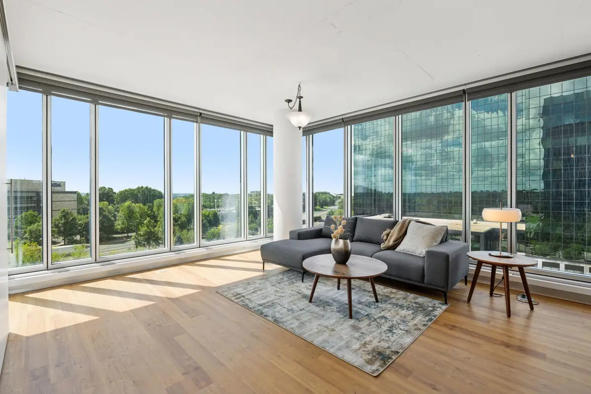 8161 33rd Avenue S #609, Minneapolis, MN 55425 - Image #1