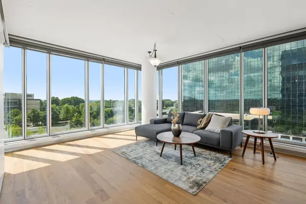 8161 33rd Avenue S #609, Minneapolis, MN 55425