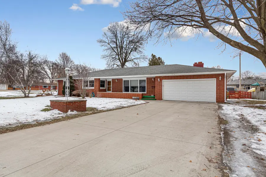 421 Mcindoe Street, Owatonna, MN 55060 - Image #2