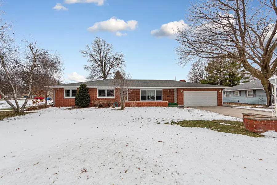 421 Mcindoe Street, Owatonna, MN 55060 - Image #3