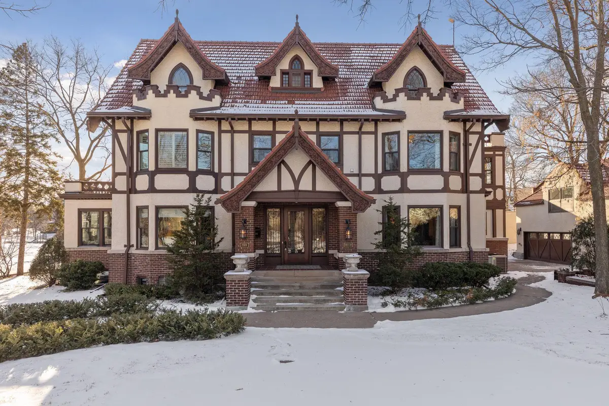 2504 Euclid Place, Minneapolis, MN 55405 - #1