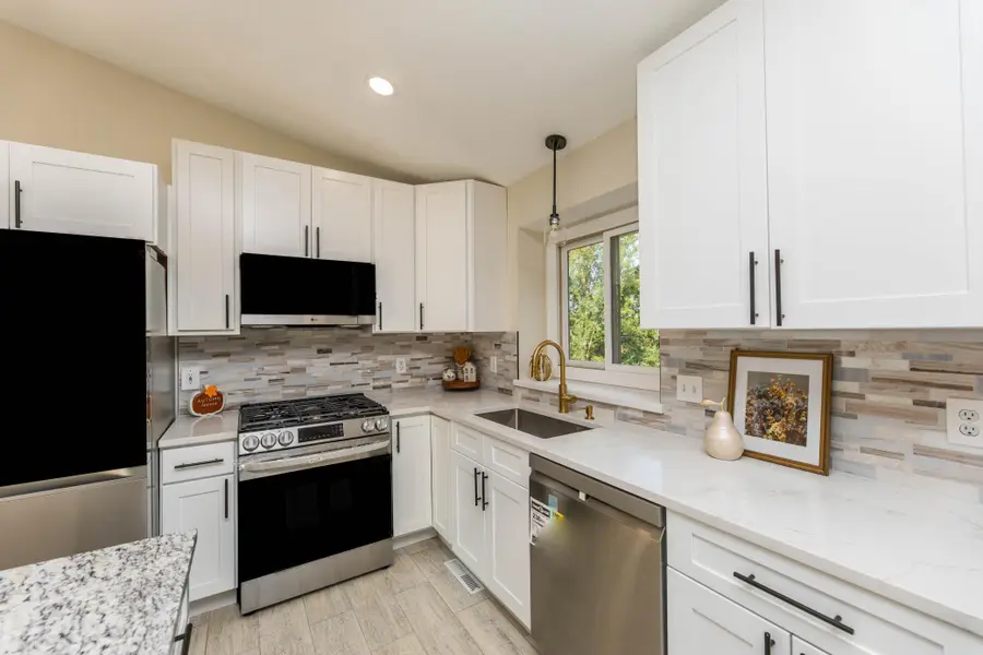 17030 Potassium Street Nw, Anoka, MN 55303 - Image #2