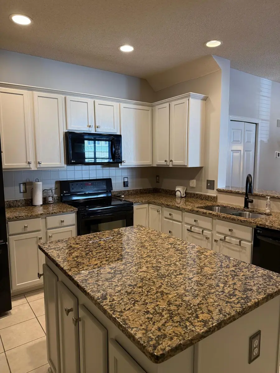 11345 Fergus Street Ne #G, Blaine, MN 55449 - Image #3