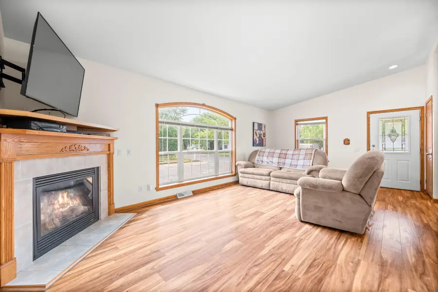 1845 83rd Street W, Inver Grove Heights, MN 55077 - Image #3