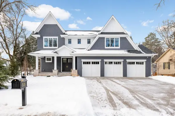 5316 Highwood Drive W, Edina, MN 55436