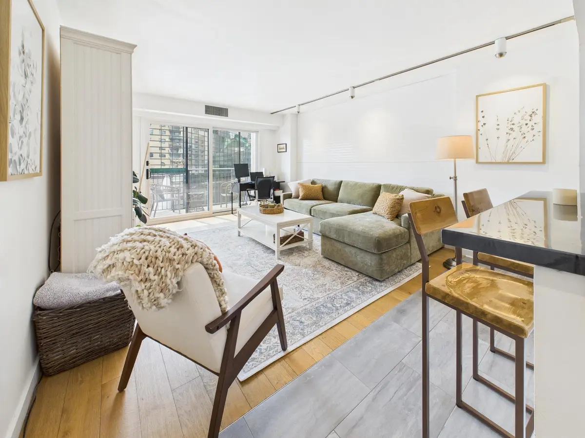 121 Washington Avenue S #312, Minneapolis, MN 55401 - Image #1