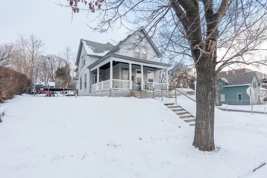 655 Robert Street S, Saint Paul, MN 55107 - Image #2