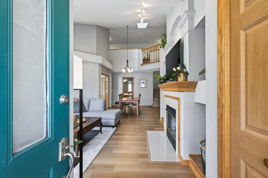 519 Old Steine Circle, Saint Paul, MN 55112 - #2