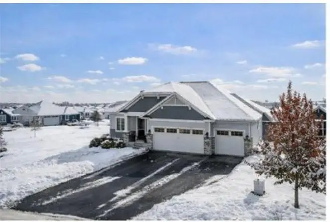 10706 28th Court Ne, Saint Michael, MN 55376 - Image #1