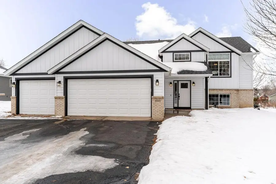 1015 Meadows Drive, Sauk Rapids, MN 56379 - Image #2