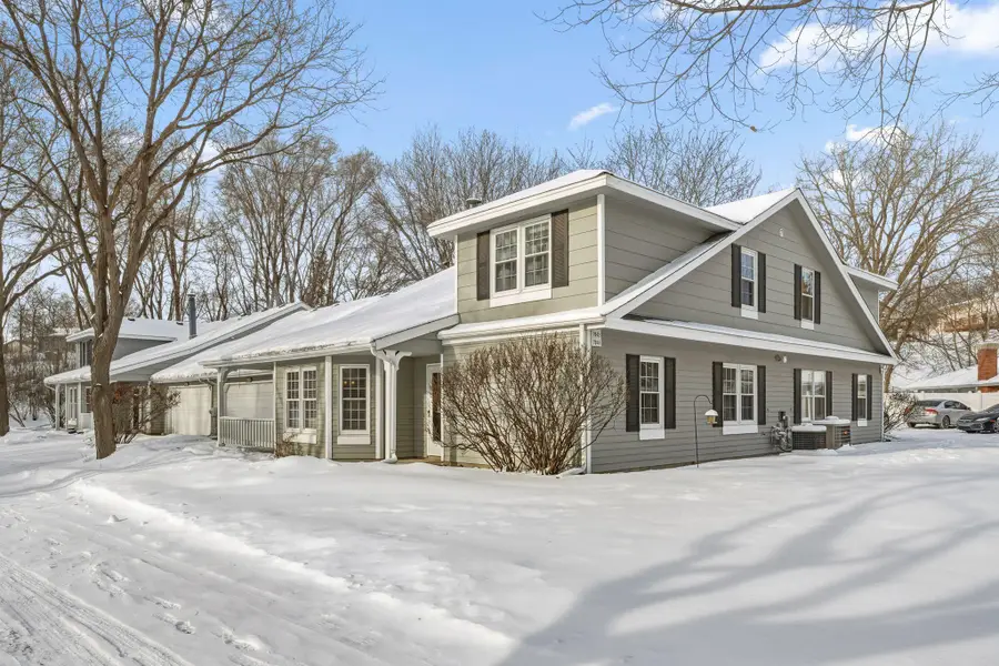7842 Glenda Court, Apple Valley, MN 55124 - Image #2