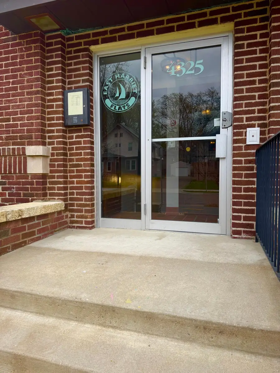 4325 Bryant Avenue S #D001, Minneapolis, MN 55409 - #2