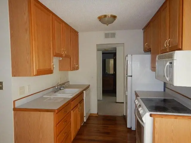 260 Westview Drive #105, Saint Paul, MN 55118 - #2