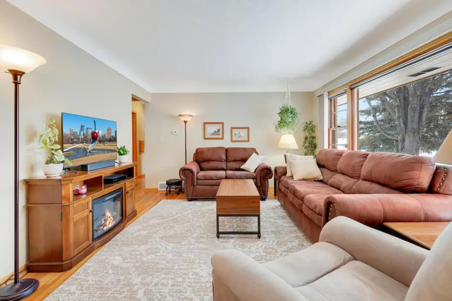 2728 Sheldon Street, Saint Paul, MN 55113 - Image #3