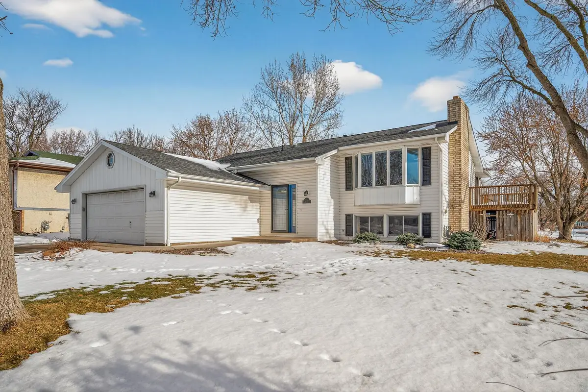 6616 Hillsboro Avenue N, Minneapolis, MN 55428 - Image #1