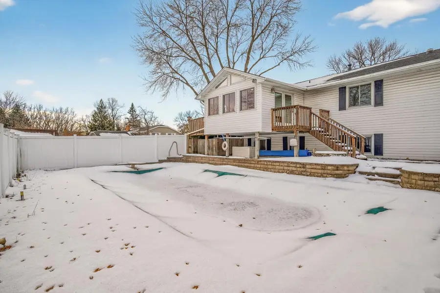 6616 Hillsboro Avenue N, Minneapolis, MN 55428 - Image #2