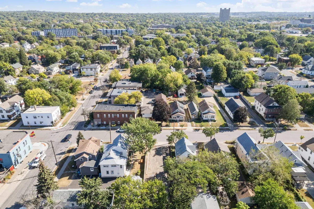 2110 4th Street Ne, Minneapolis, MN 55418 - #1