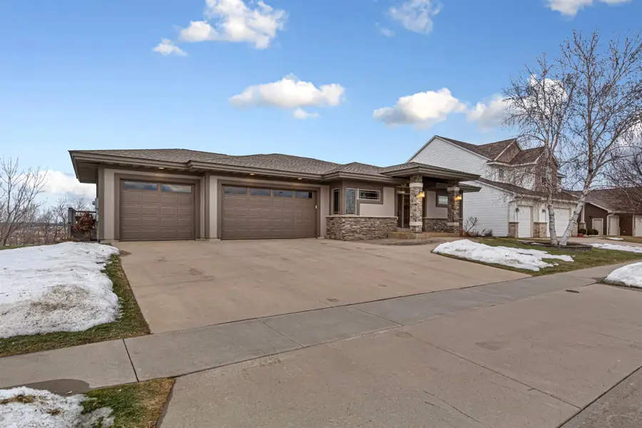 255 Foothills Ln Se, Rochester, MN 55904 - Image #3