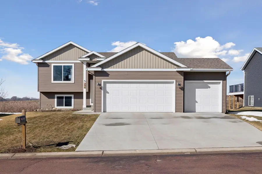 206 Whitetail Lane, Kenyon, MN 55946 - #2