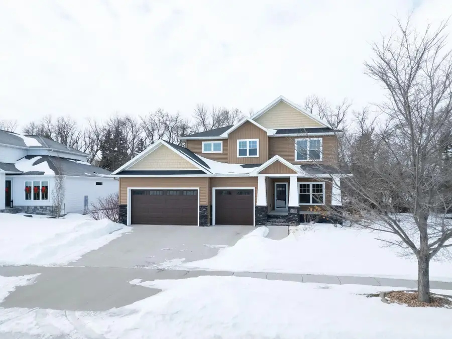 3702 Houkom Drive E, West Fargo, ND 58078 - Image #3