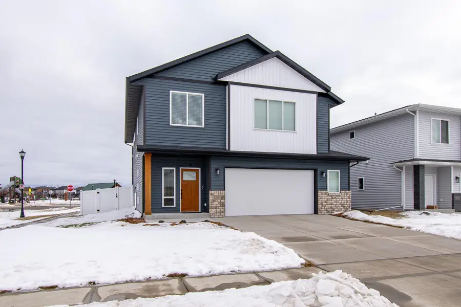5507 Lori Lane W, West Fargo, ND 58078 - Image #2