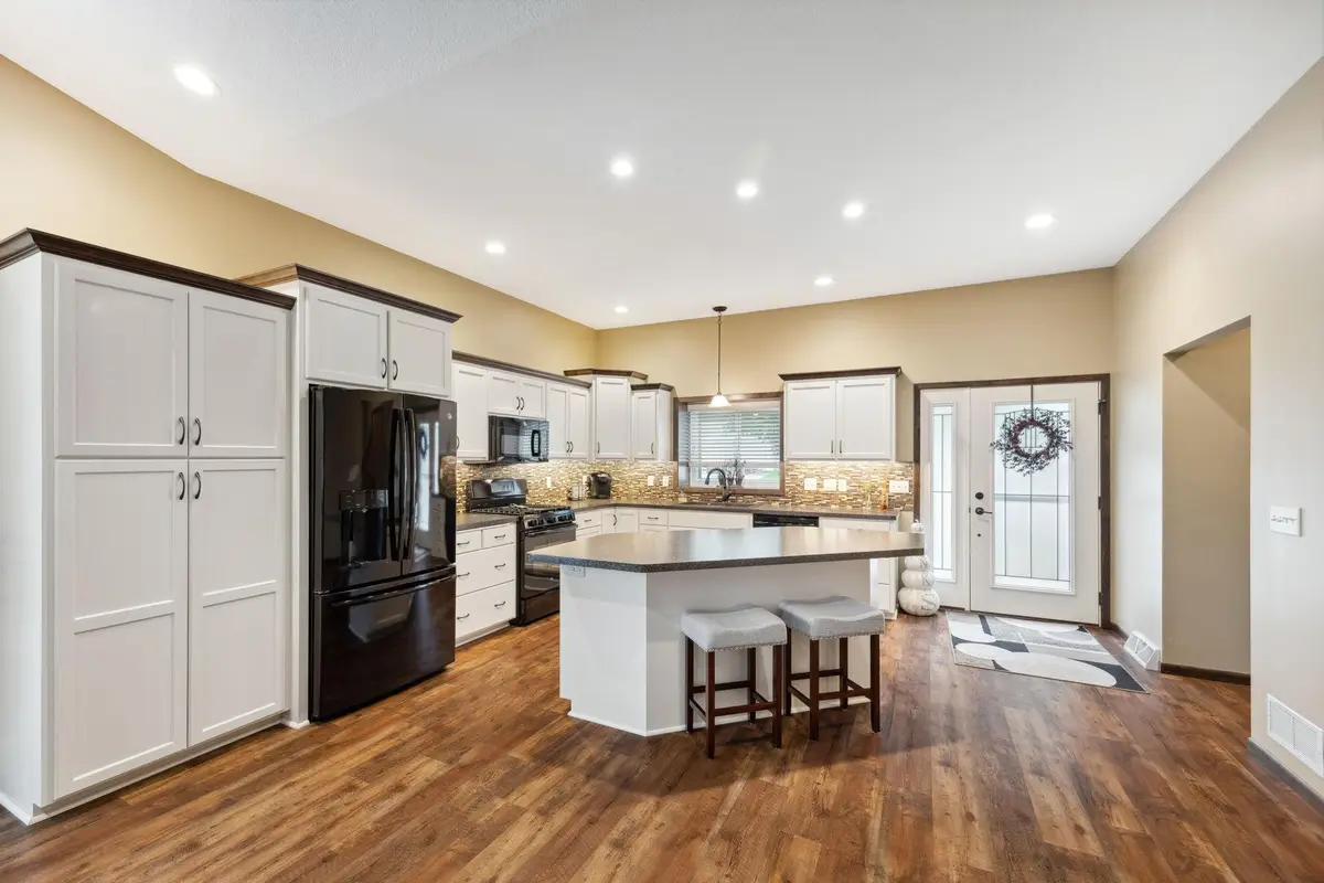 316 Lake Avenue N, Silver Lake, MN 55381 - Image #1