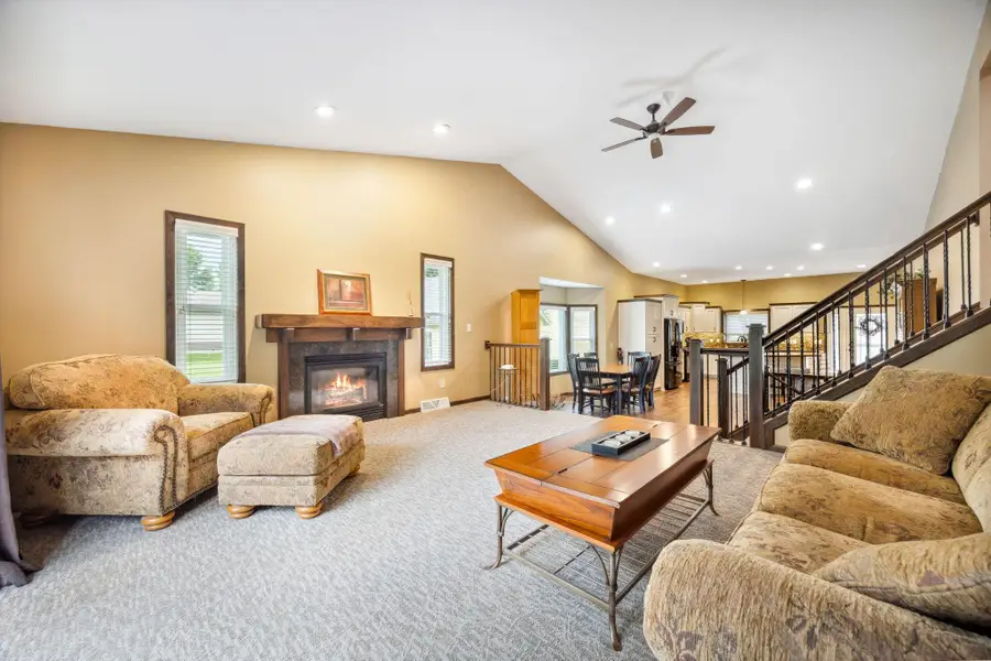 316 Lake Avenue N, Silver Lake, MN 55381 - Image #3