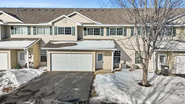 90 Bridgewater Trail, Hudson, WI 54016