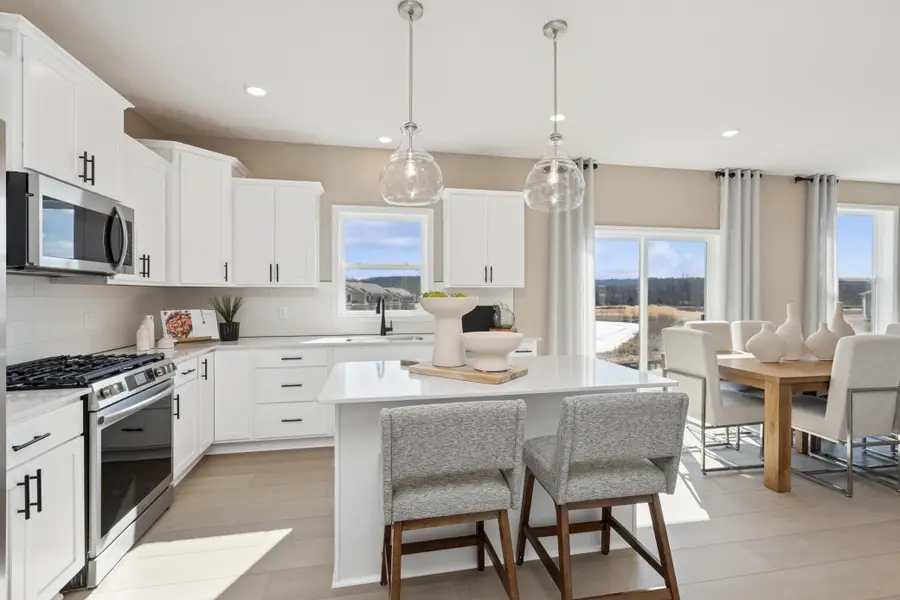 4610 Buckingham Drive Nw, Rochester, MN 55906 - Image #2