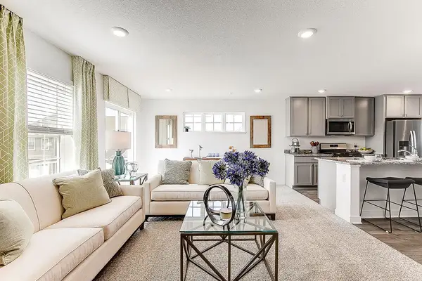 6713 Hinterland Trail S, Cottage Grove, MN 55016