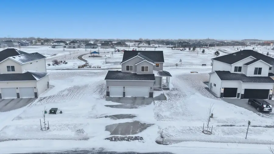 4766 34th Street S, Fargo, ND 58104 - Image #2