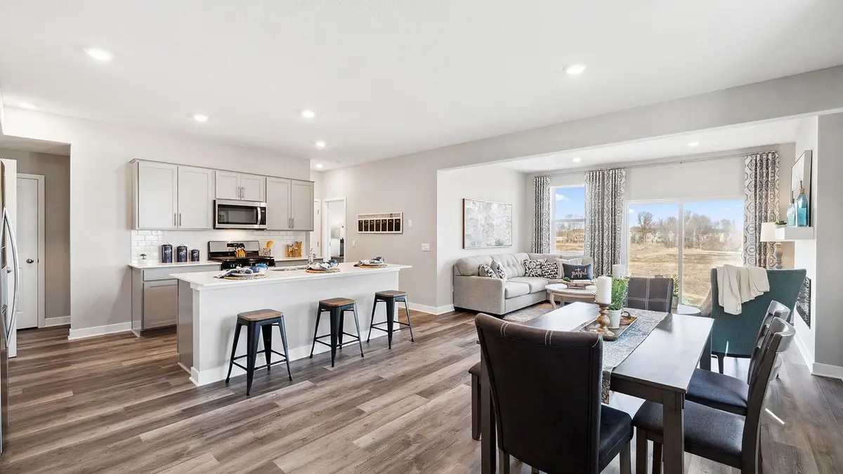 17050 Draper Way, Lakeville, MN 55044 - #1