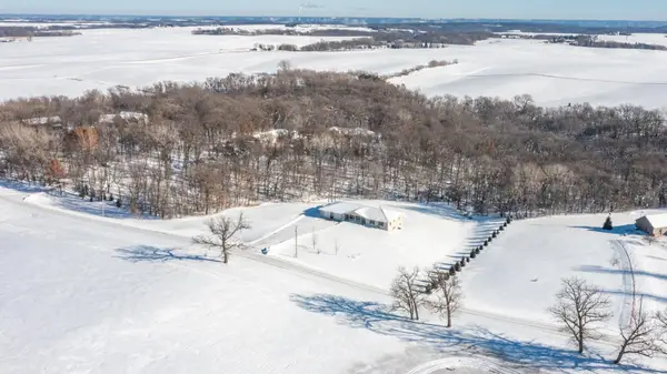 57618 205th Avenue, Plainview, MN 55964